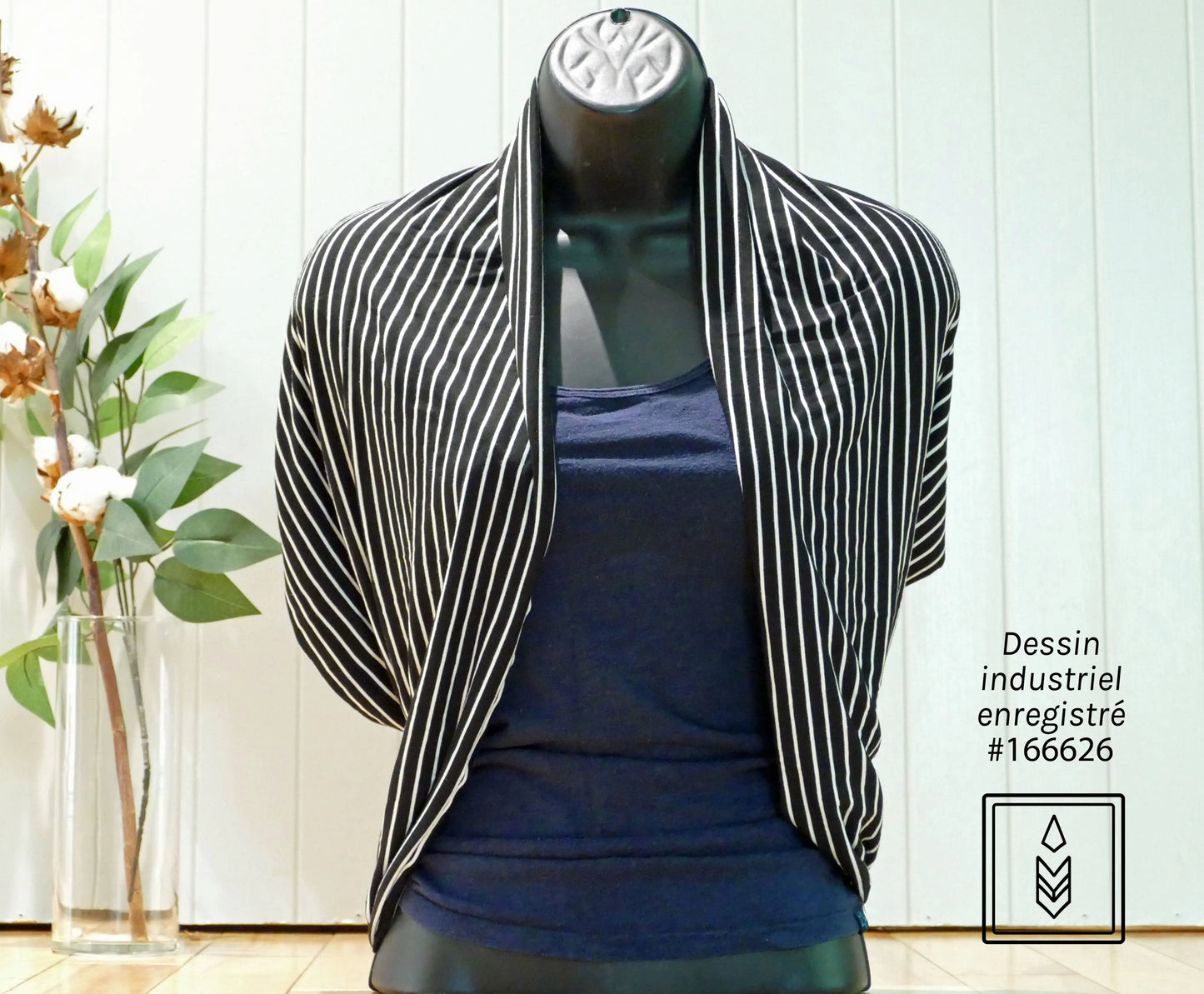 Foulard 5 en 1 en bambou noir et blanc Famille Nomade