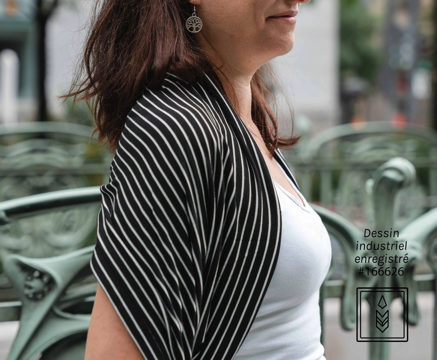 Foulard 5 en 1 en bambou noir et blanc Famille Nomade