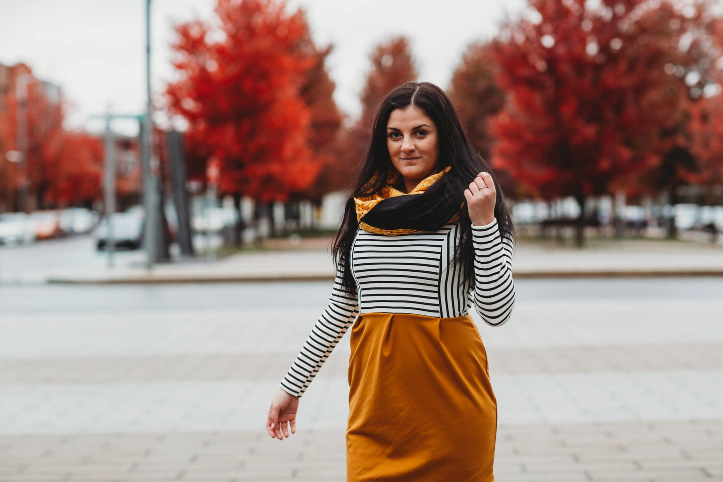 Foulard 5 en 1 Foulard jaune aux motifs de fougères Famille Nomade