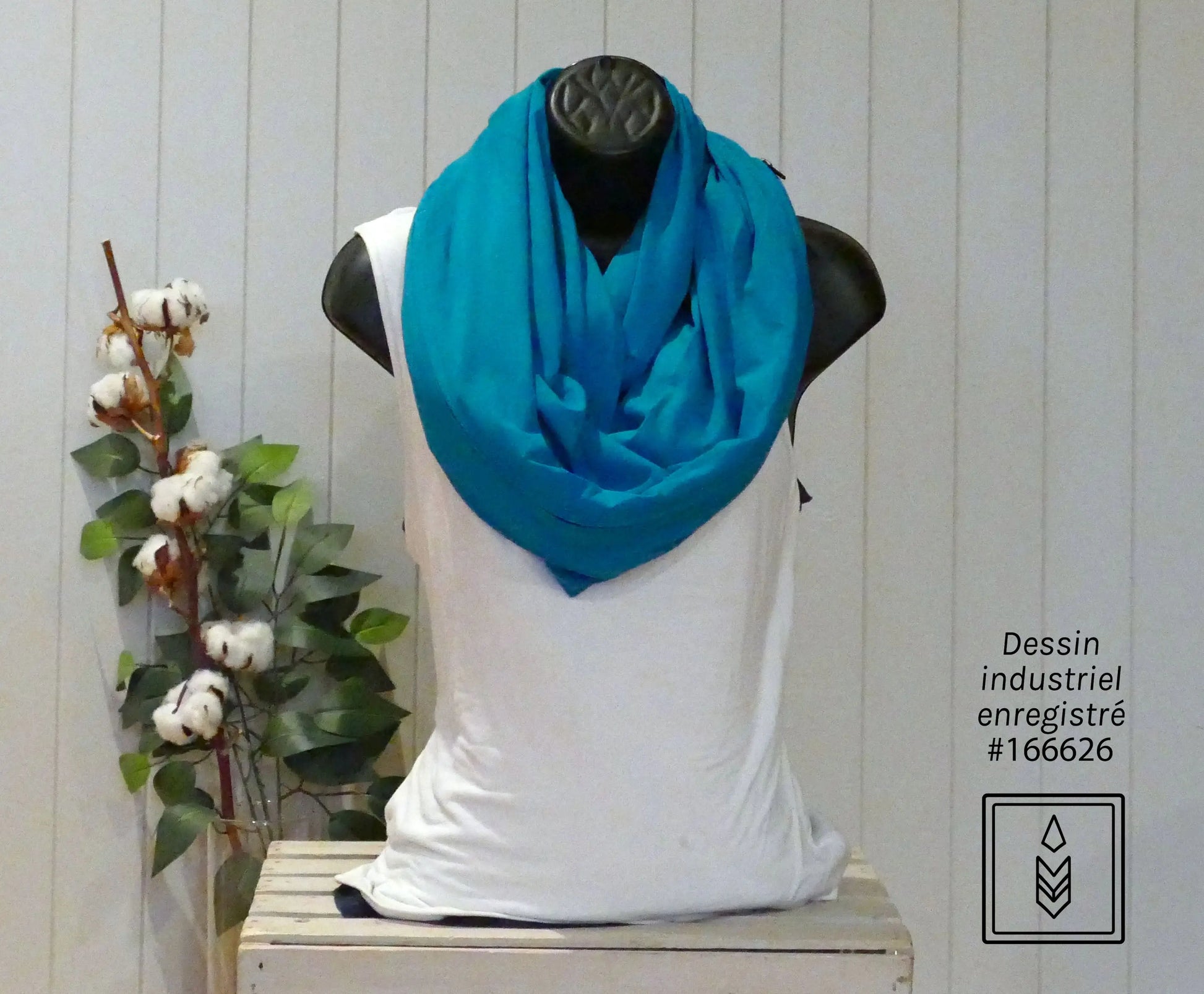 Foulard 5 en 1 en bambou bleu turquoise Famille Nomade