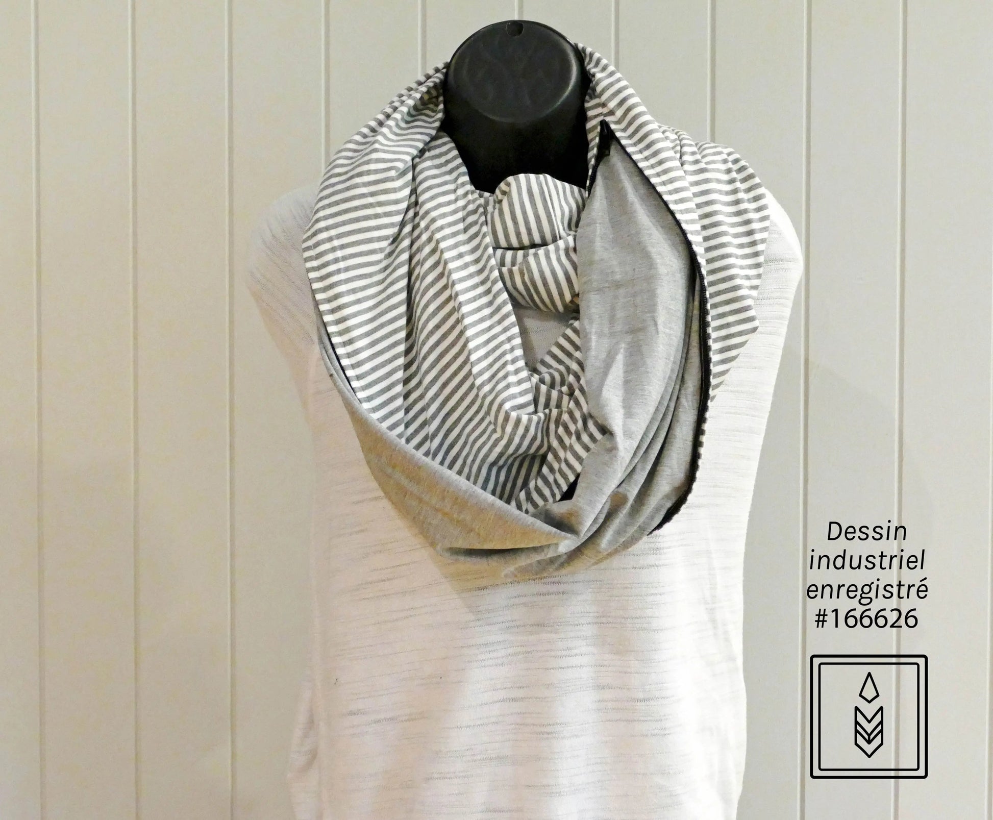 Foulard 5 en 1 en bambou gris et blanc Famille Nomade