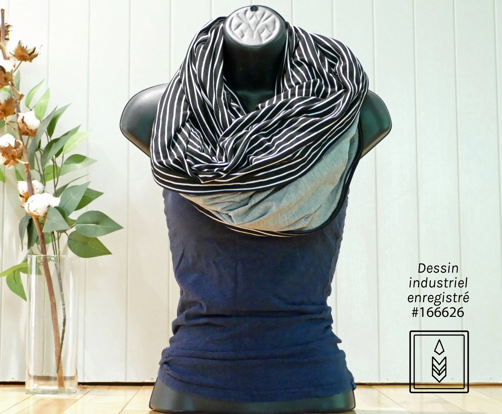 Foulard 5 en 1 en bambou noir et blanc Famille Nomade